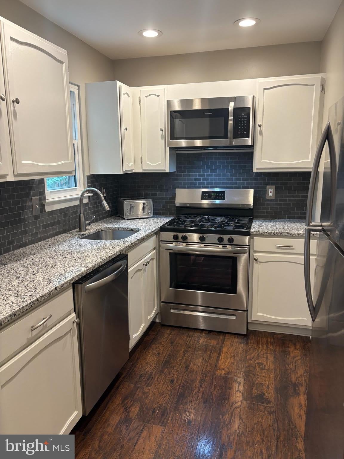 1318 ALDERTON Lane – photo 3