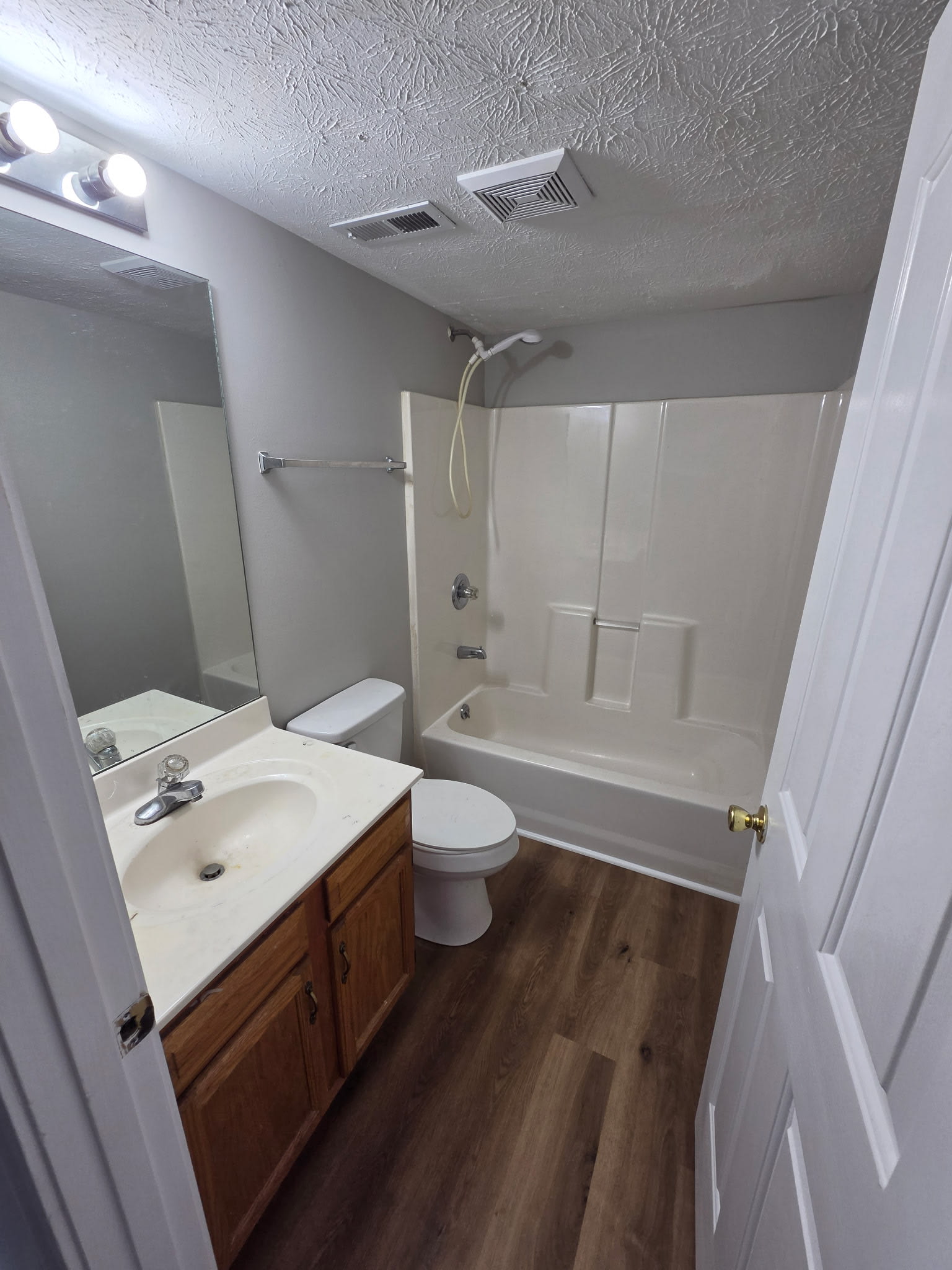 115 Karen Court – photo 3