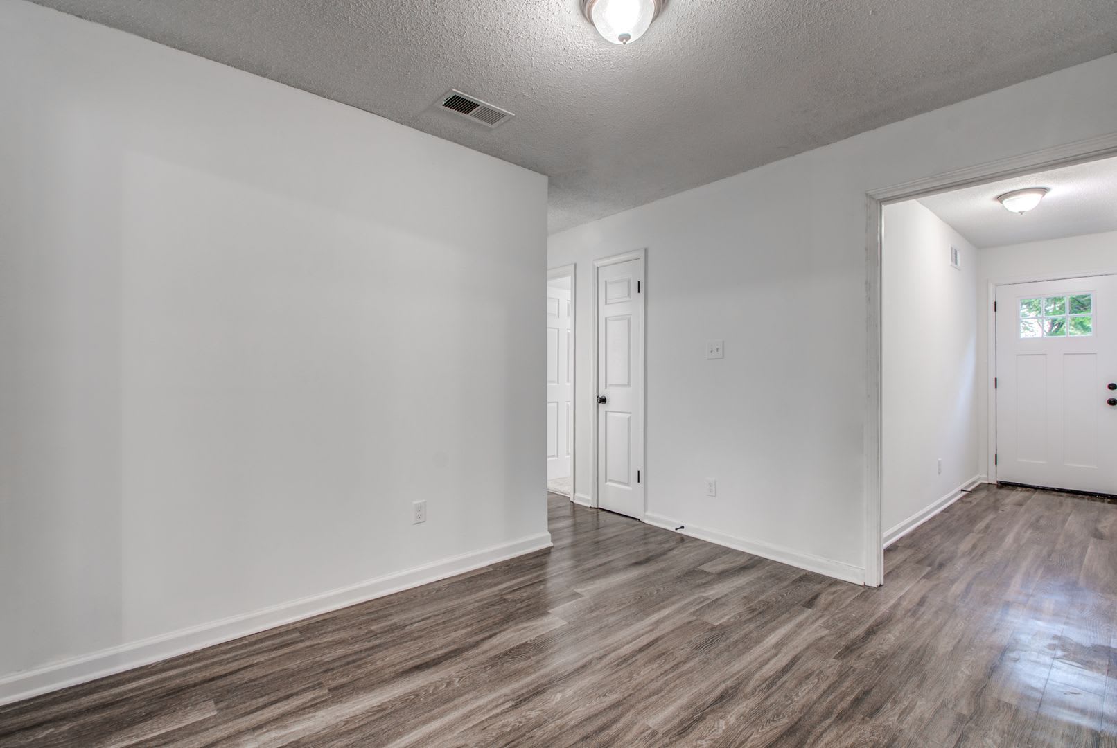 2735 Brentwood Cv – photo 5