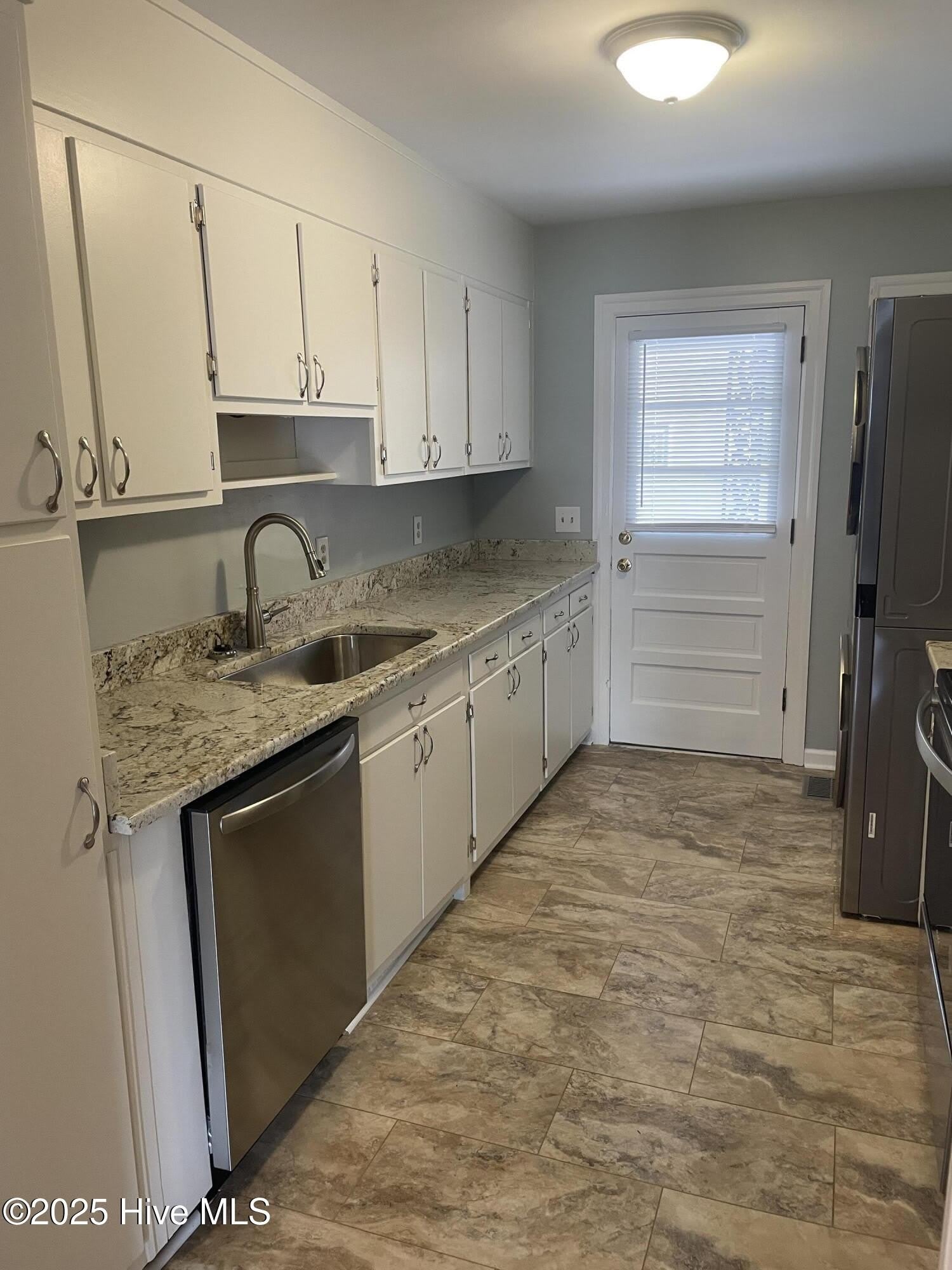 115 Stancill Drive – photo 2
