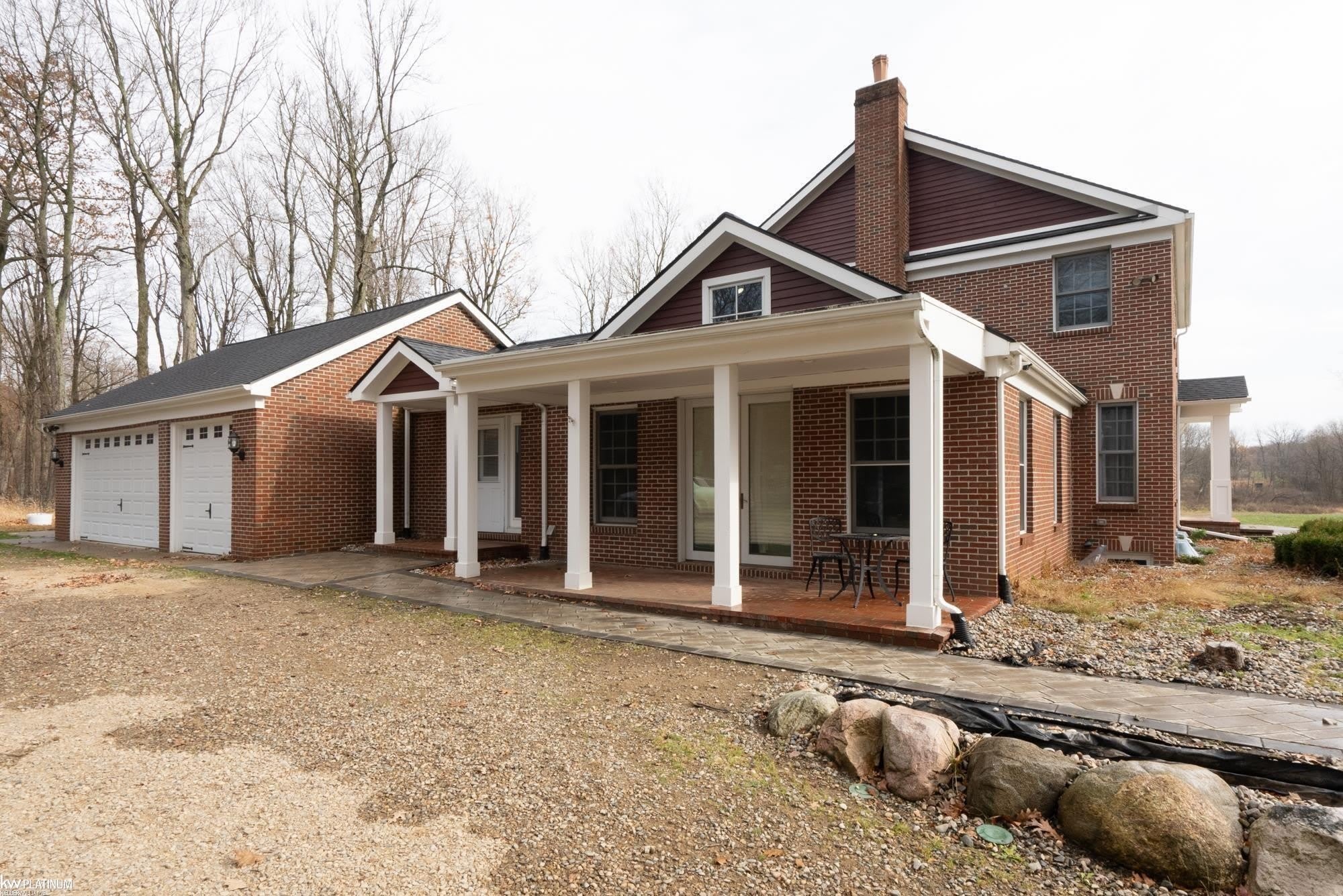 2401 E Brocker Road – photo 5