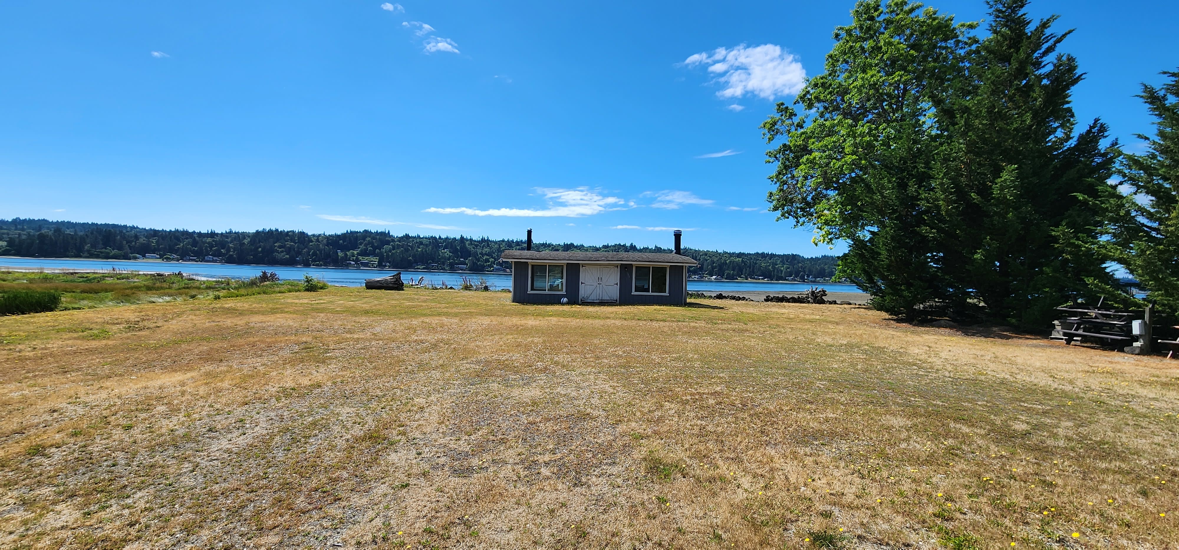 621 NE Gladwin Rd Spc 1 – photo 2