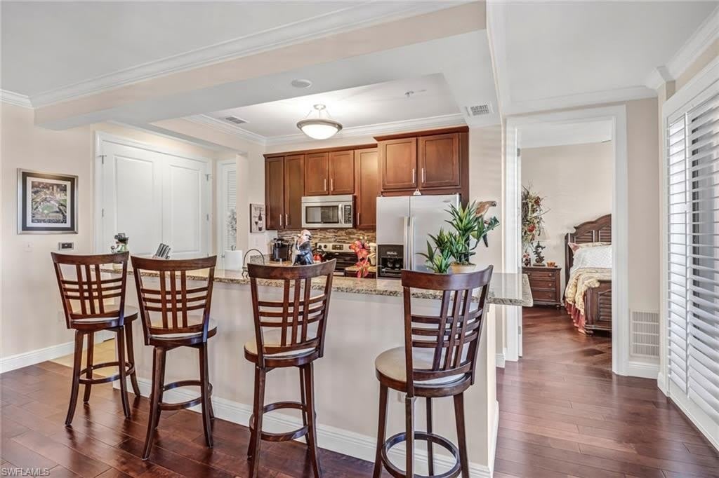 23161 Fashion Dr – photo 5