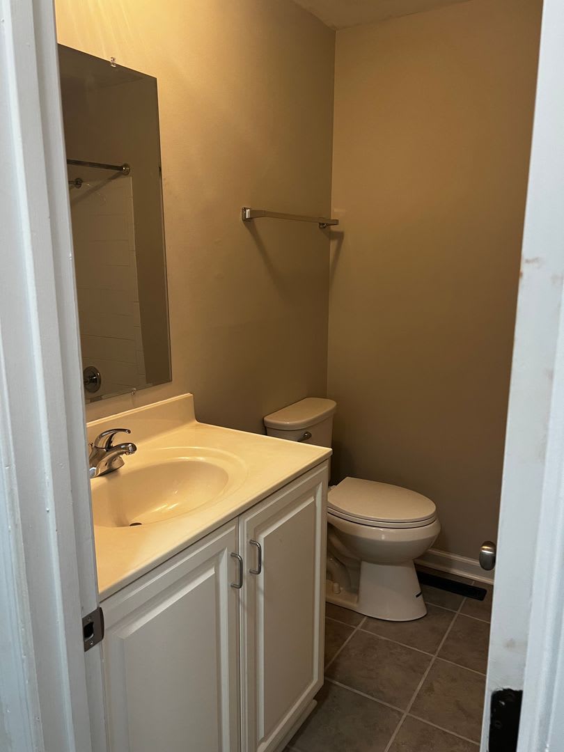 4 Bedroom 2 5 Baths In Chester – photo 5