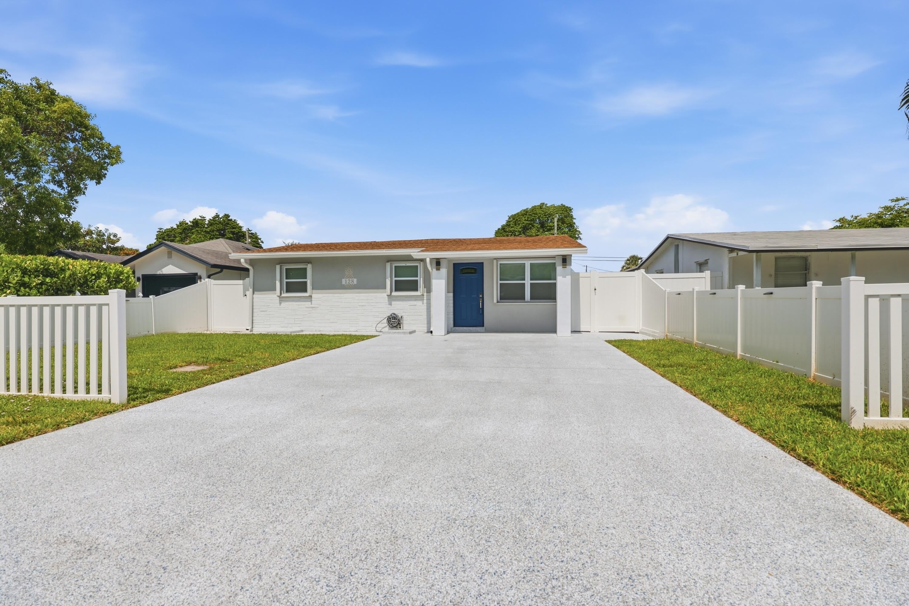 128 NW 10th Avenue – photo 2