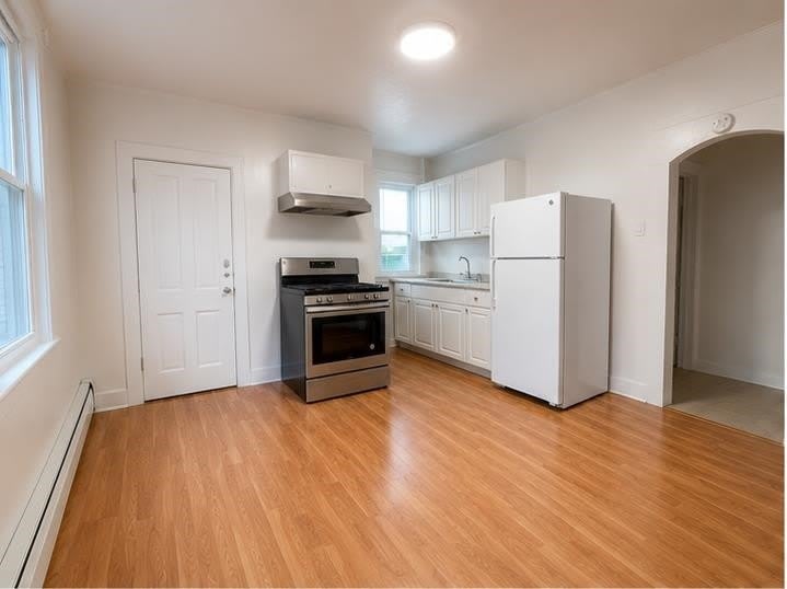 92 LAIDLAW AVE – photo 5