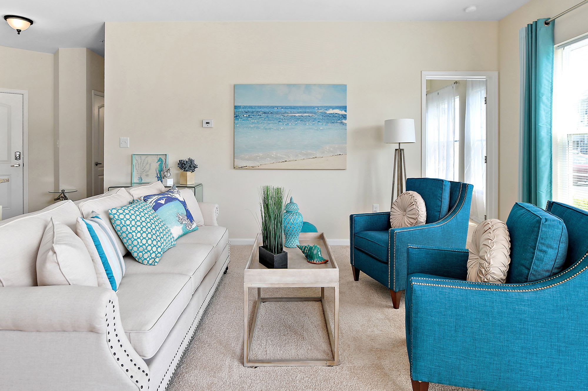 Ocean Aisle Luxury Apartment Homes – photo 5