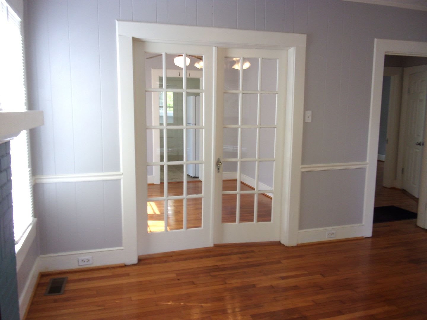 Charming 2 Bedroom 1 Bath Home in the Heart of Downtown Rock Hill – photo 3