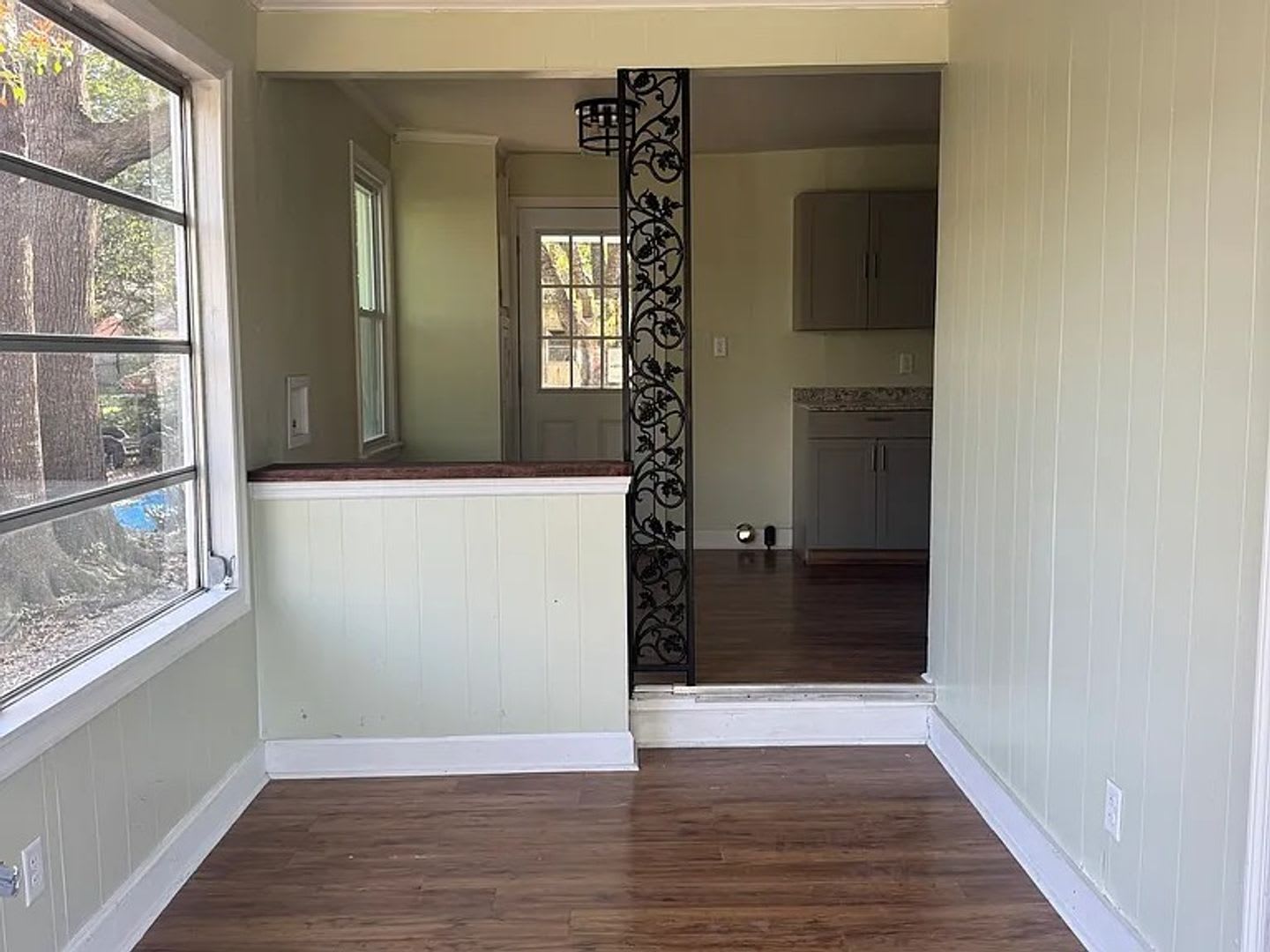 906 Central – photo 3