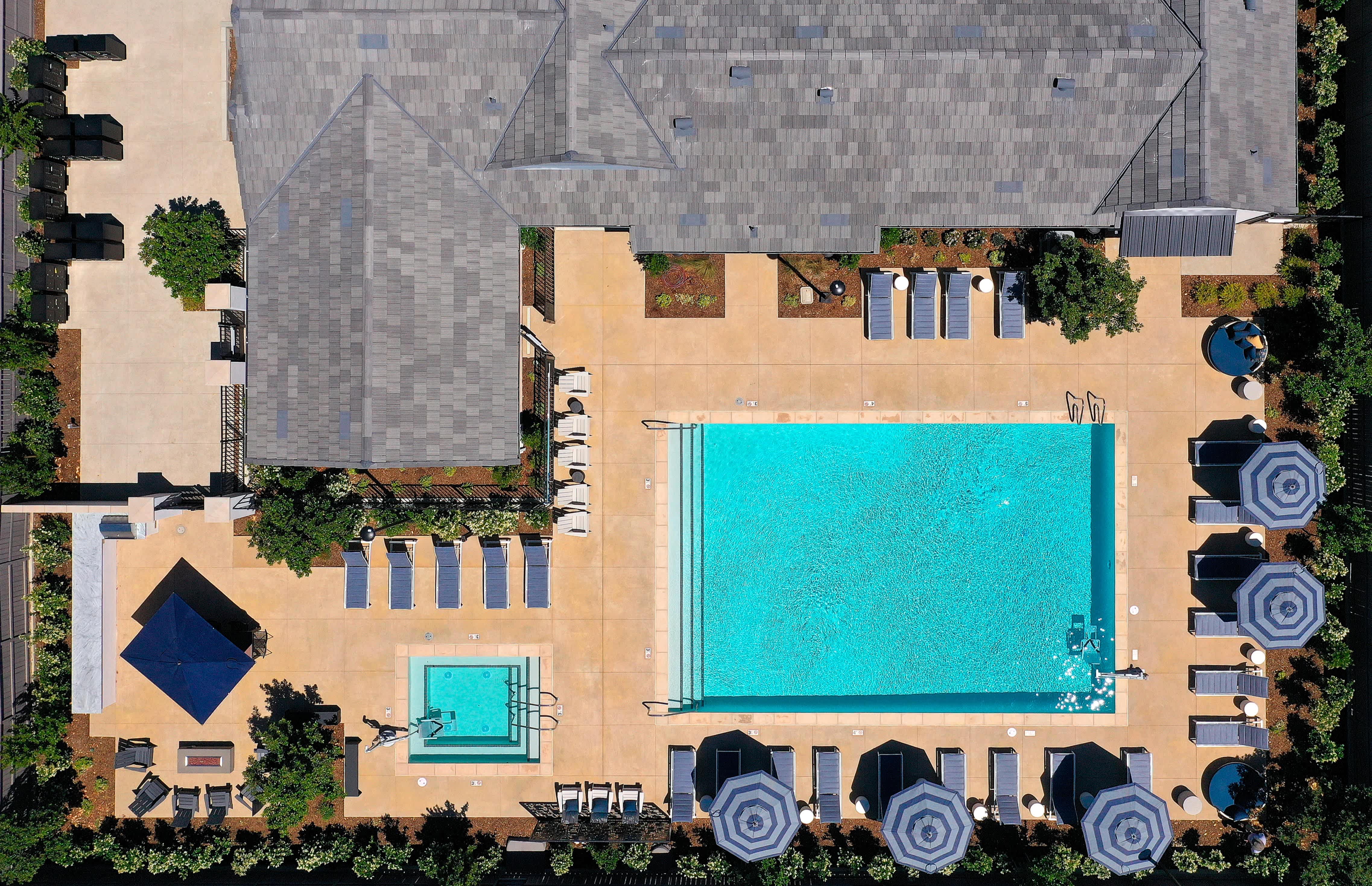 Escala – photo 5
