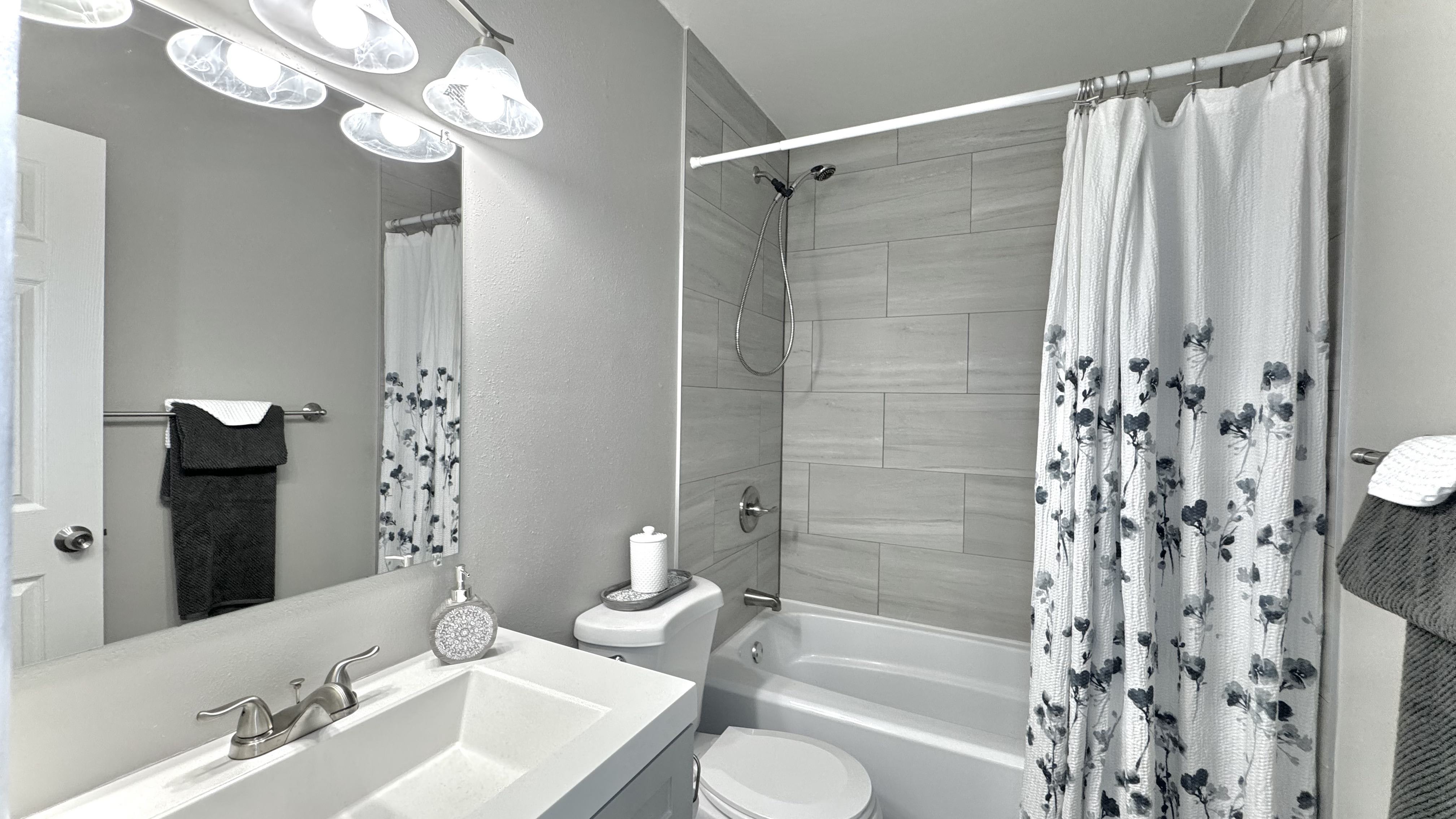 Westview Apartments – photo 4