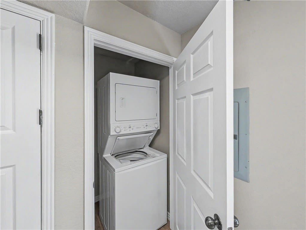 703 W Garland Street – photo 4