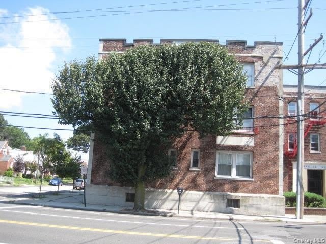 477 Merrick Road – photo 1