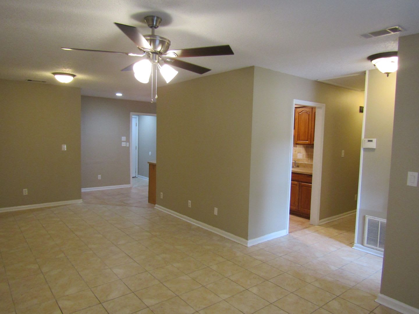 255 Garden Circle – photo 4