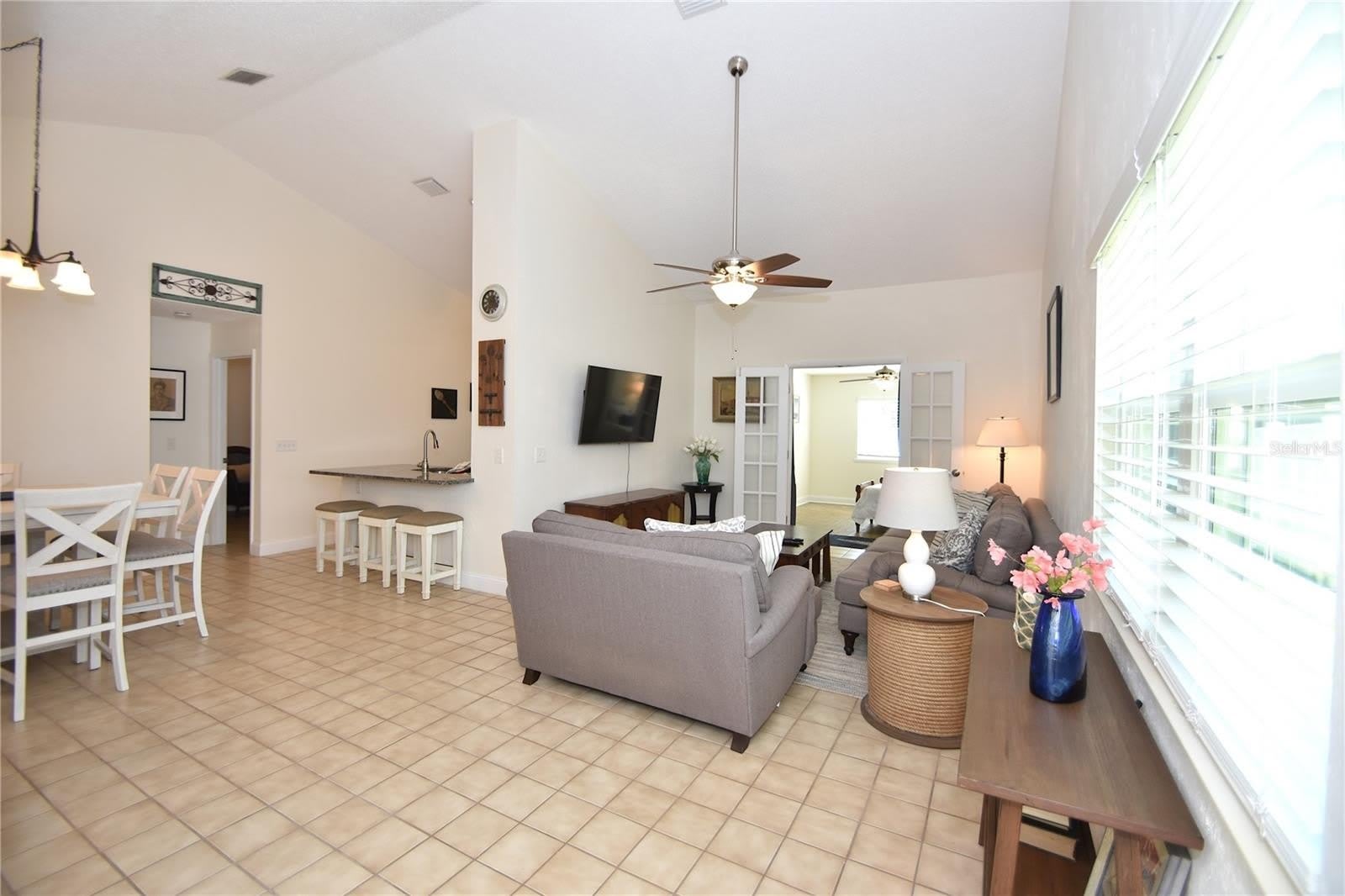 34 Andover Drive – photo 4