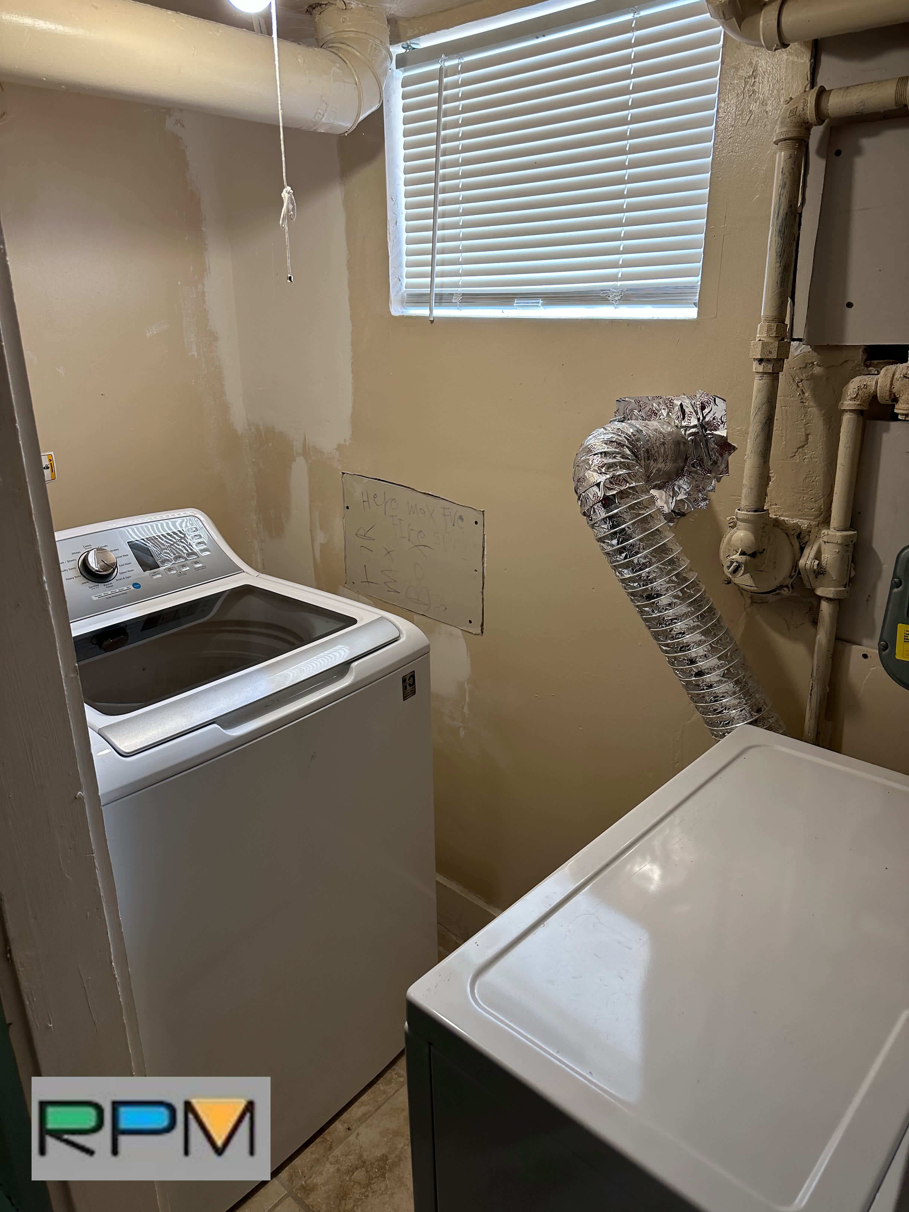 1614 W Lexington St – photo 4