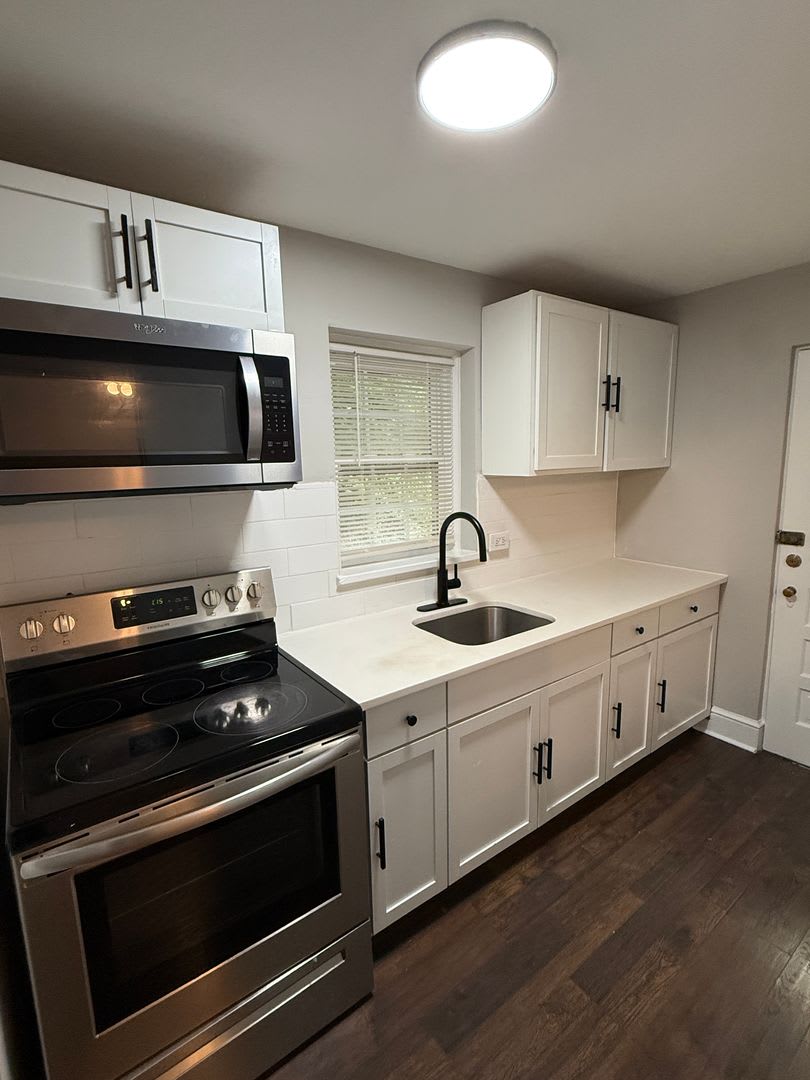 3 Bedroom End-Unit Near Downtown Easton – photo 5