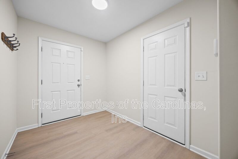 9612 Brackenview Ct. – photo 4