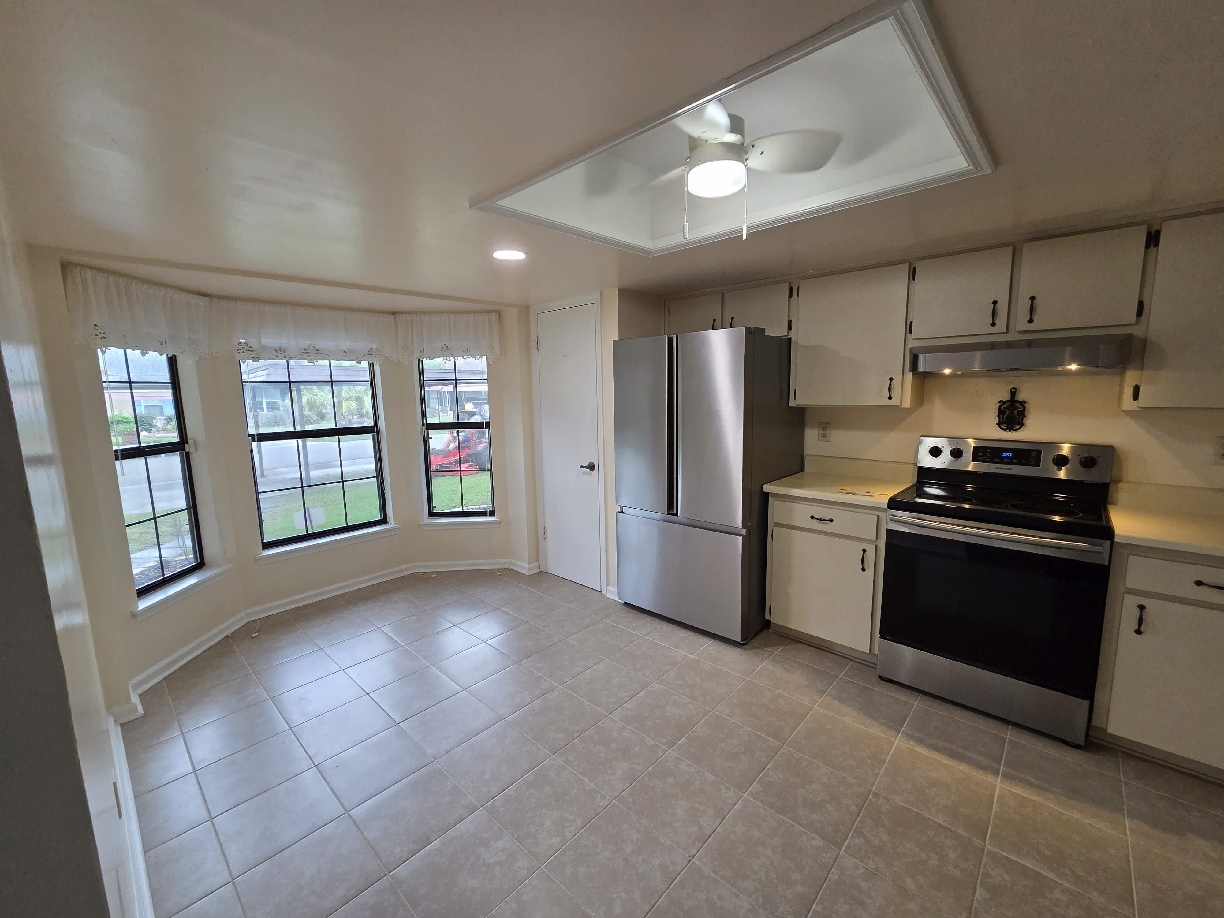 35086 Whispering Oaks Blvd – photo 2