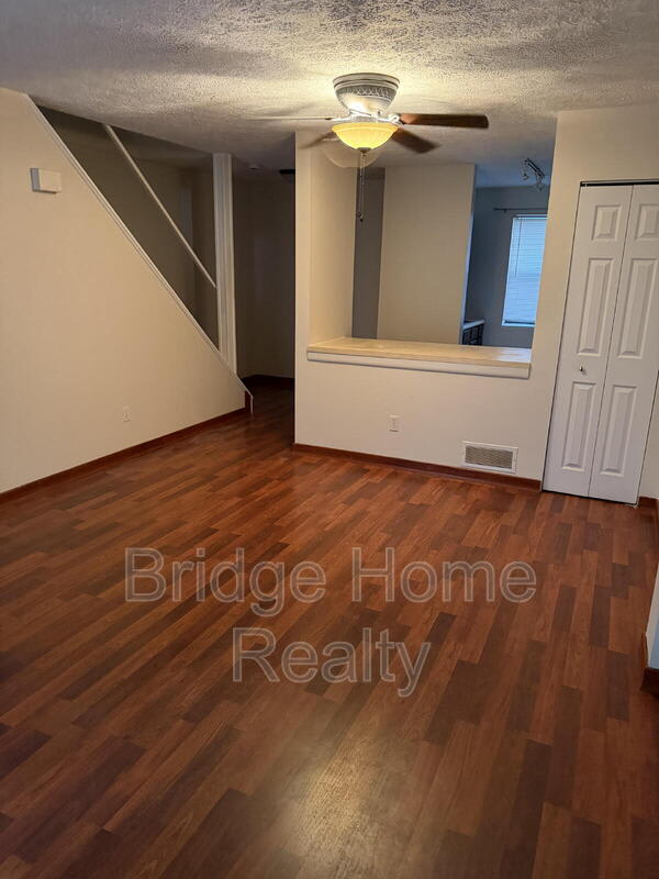 210 Woodhaven Drive – photo 5