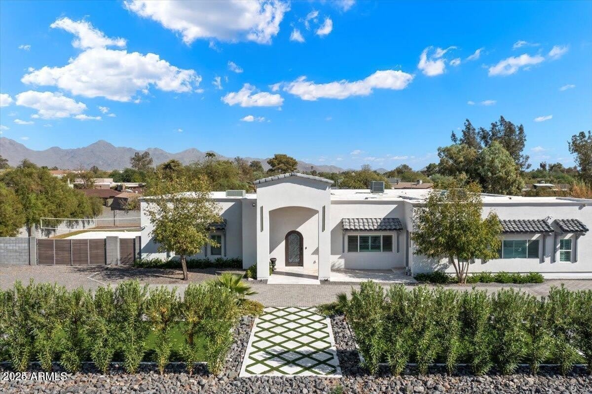 13613 N 76th Street – photo 2