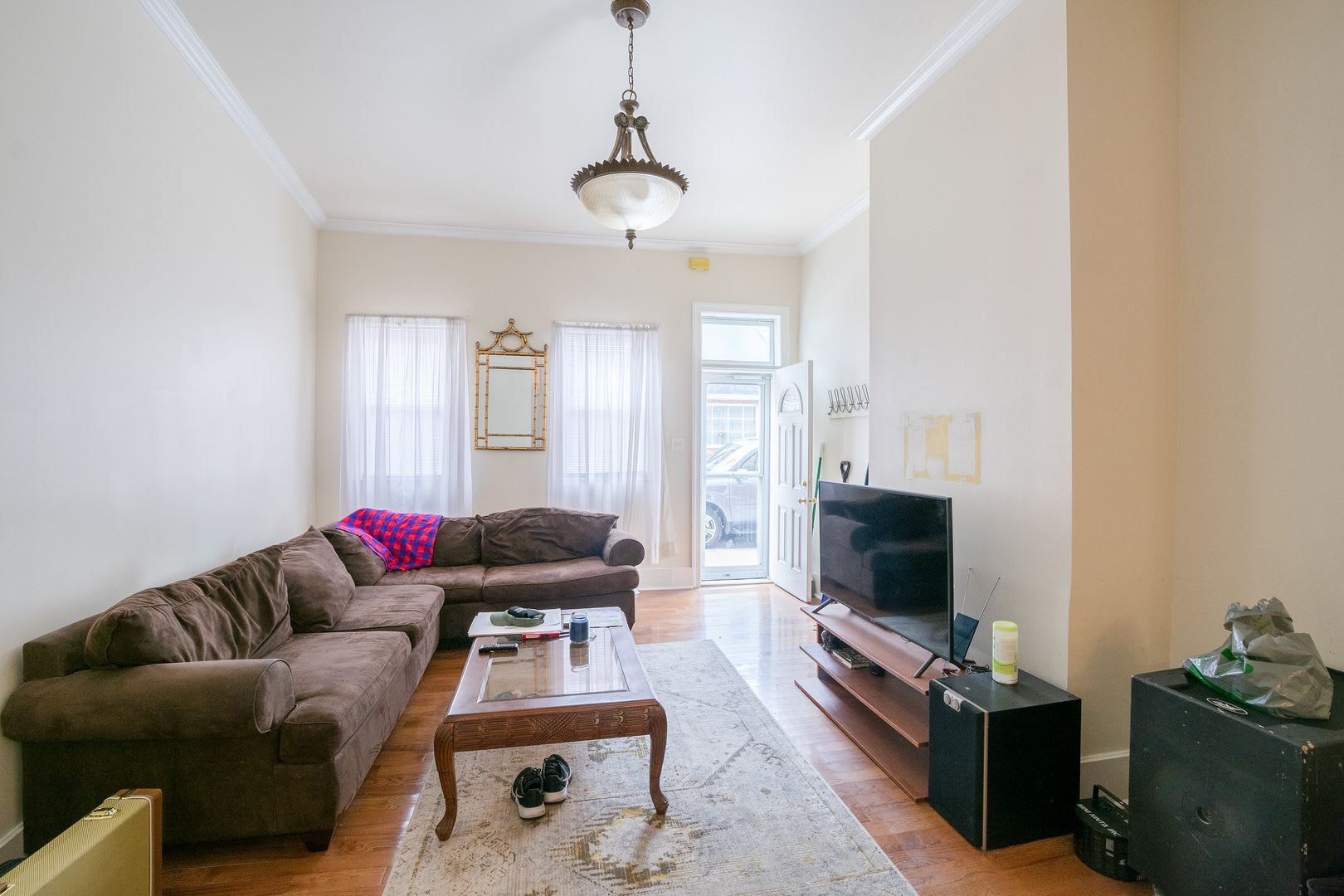 Three Bed Pennsport Apartment – photo 3