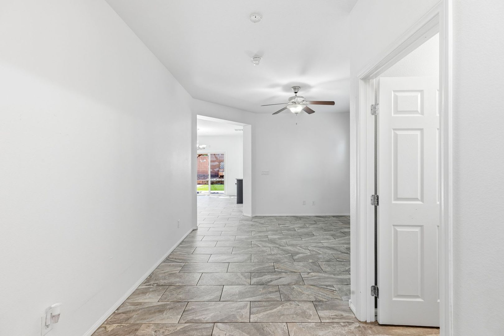 Your Next Home Awaits – photo 4