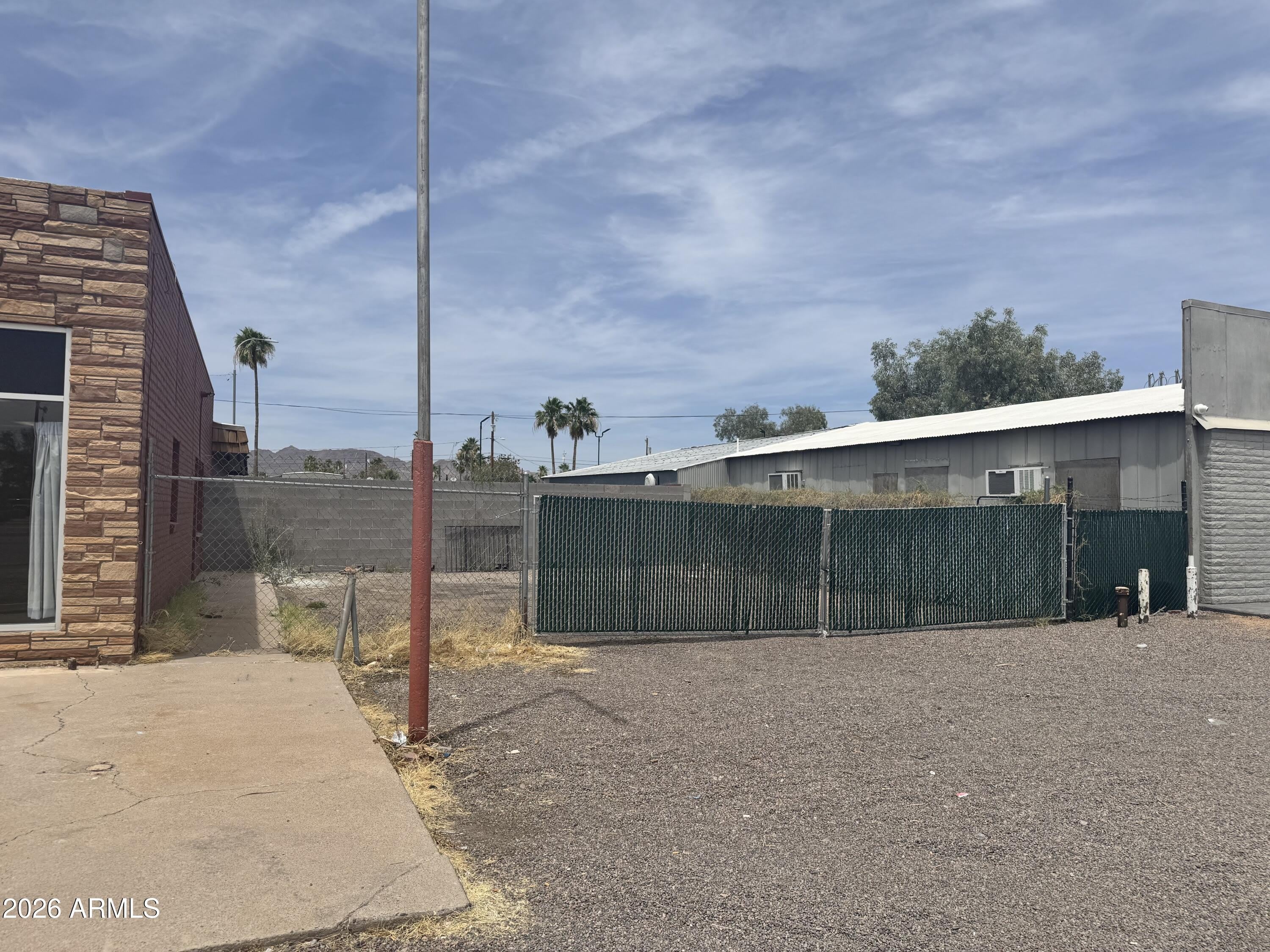 105 N Delaware Drive – photo 2