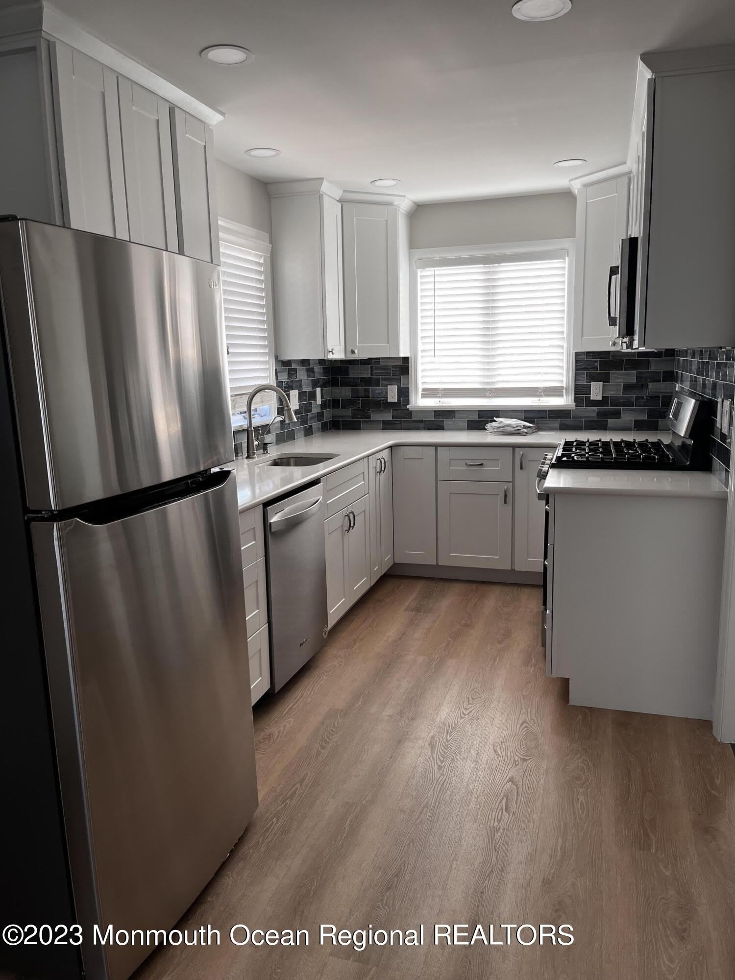 1100 Barnegat Avenue – photo 4