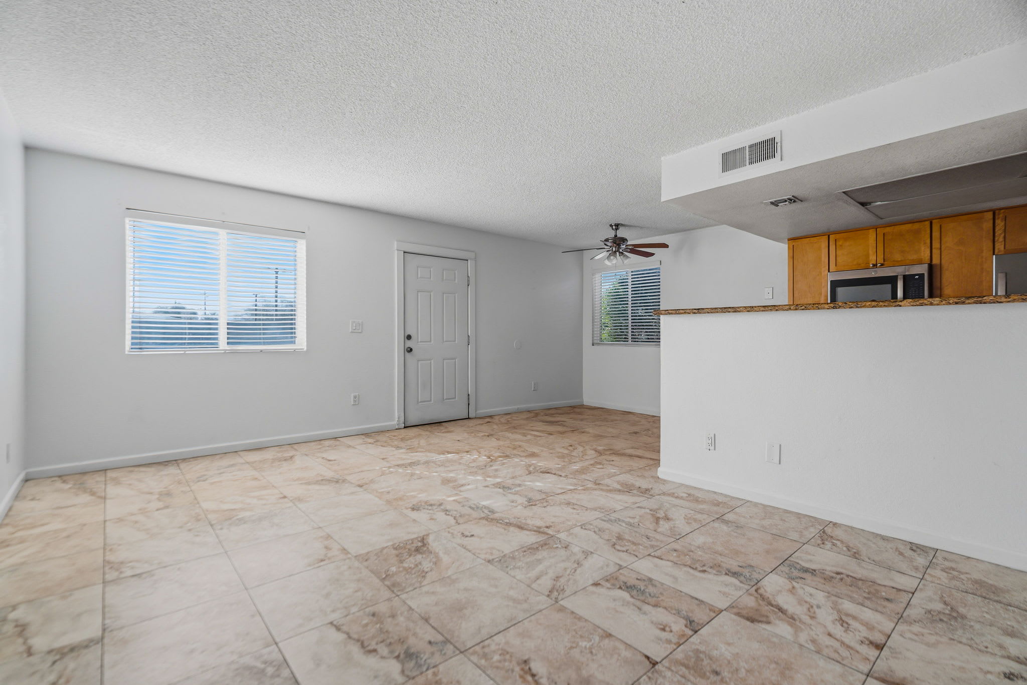 6627 N 27th Ave – photo 5