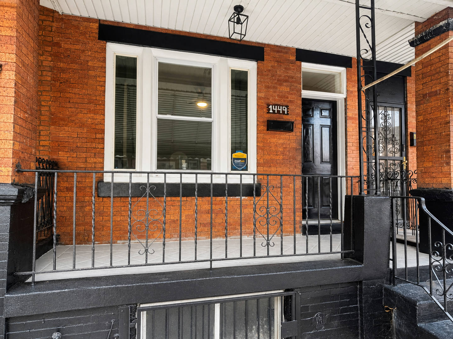 Newly Renovated 3 Bedroom – photo 1