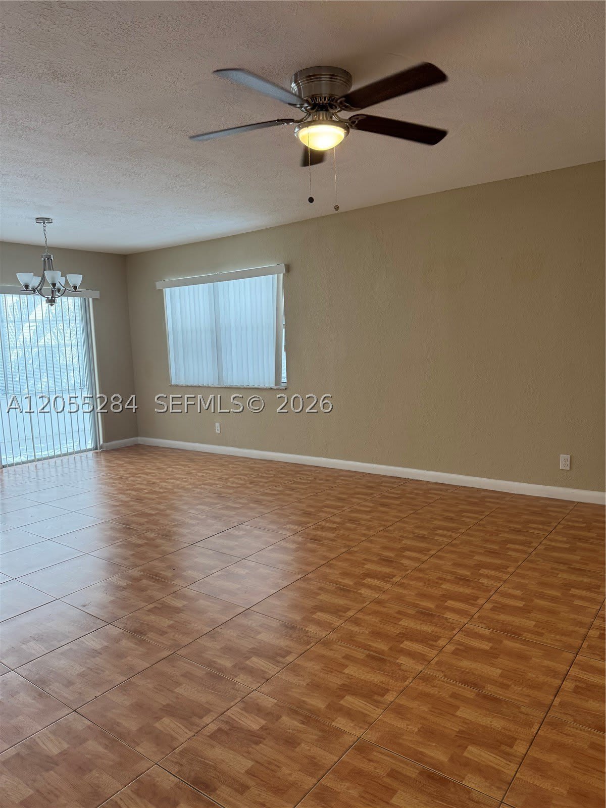4046 NW 19th St – photo 2