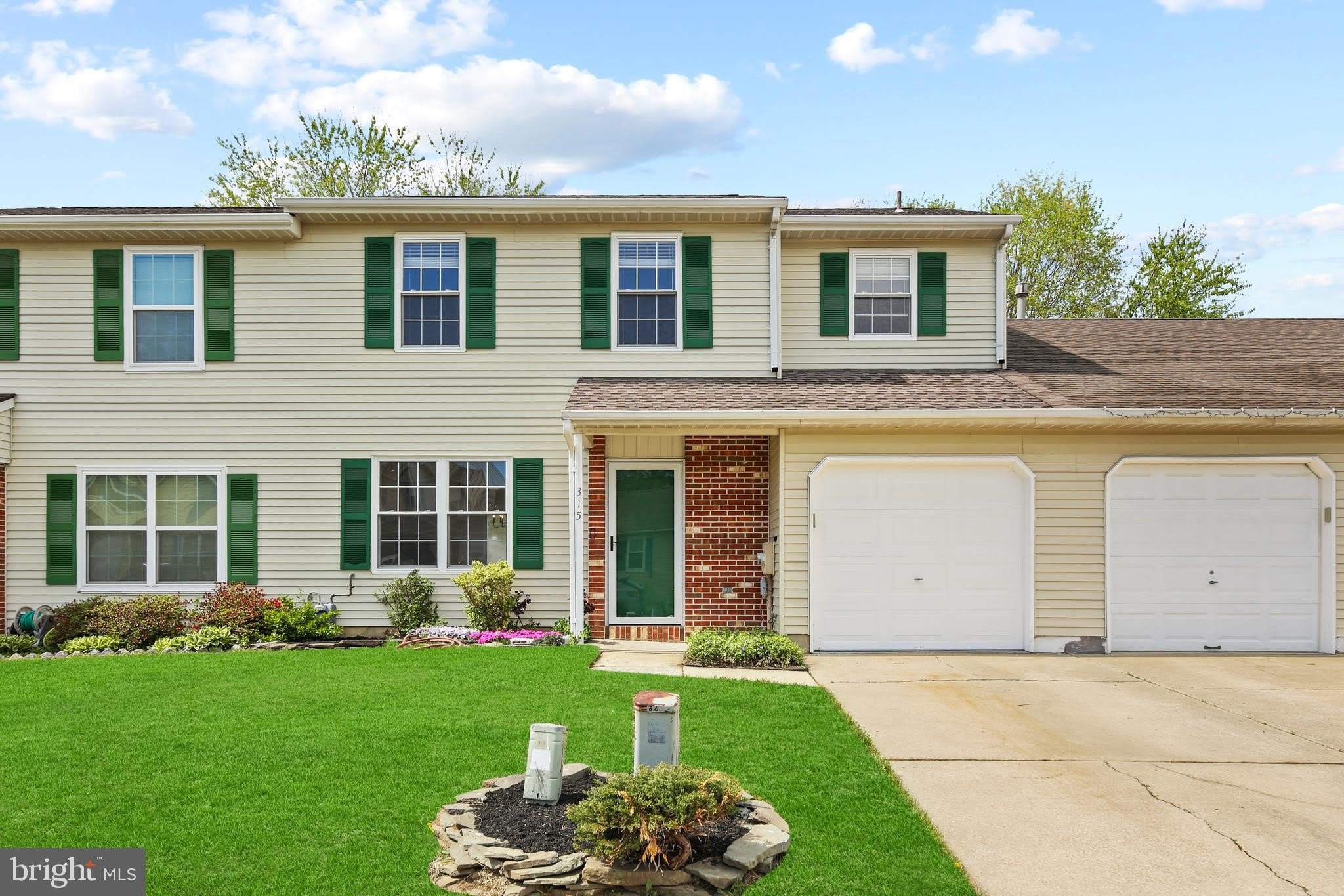 315 CATALANO Lane – photo 1
