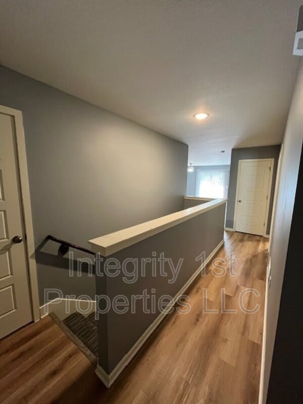 6323 NE 44th St – photo 5
