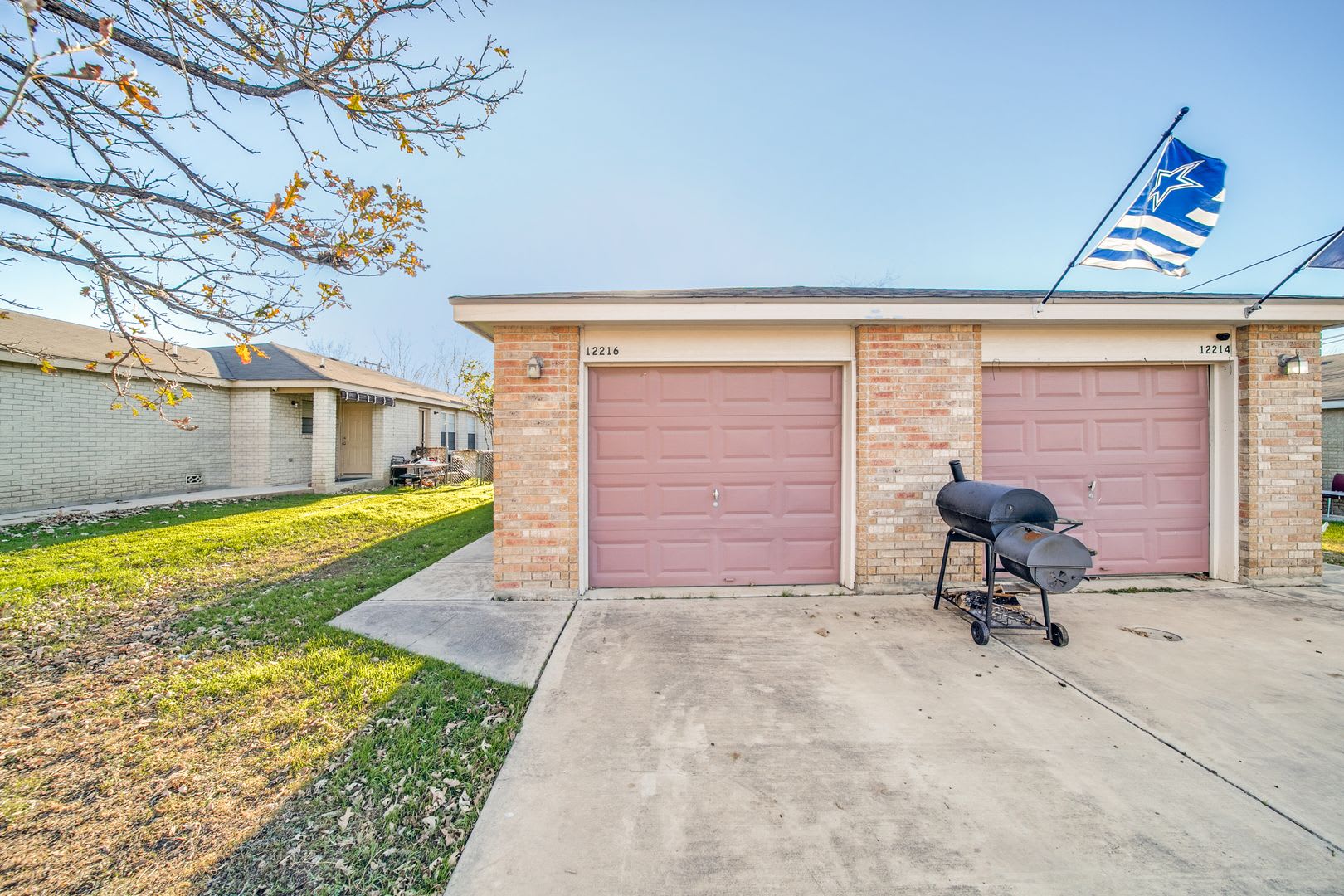Stoneridge Duplex North East I S D – photo 1