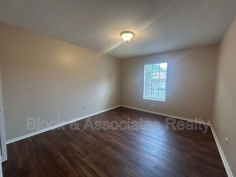3824-C Country Club Road – photo 5