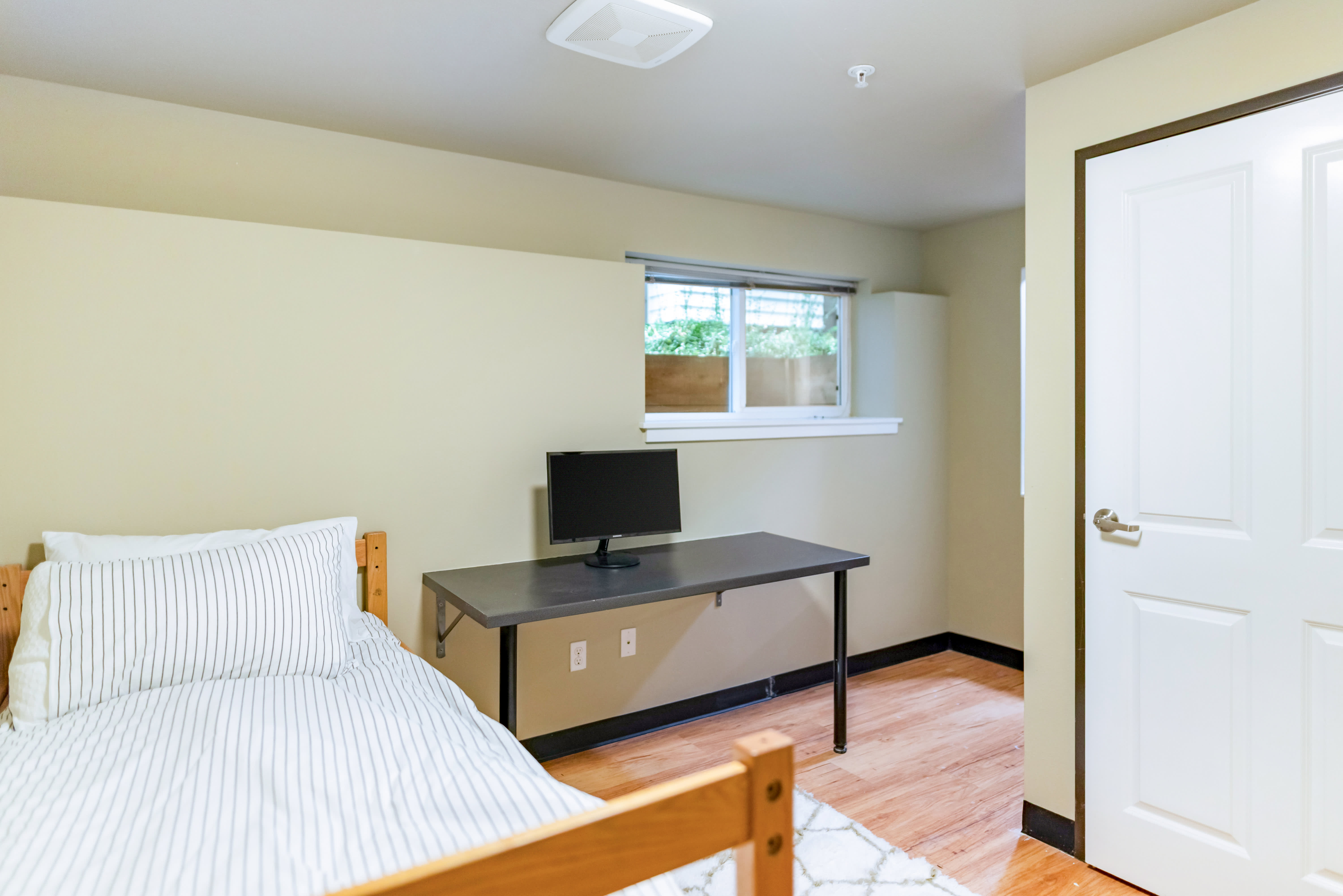 Alta Studios Is Now Leasing – photo 4