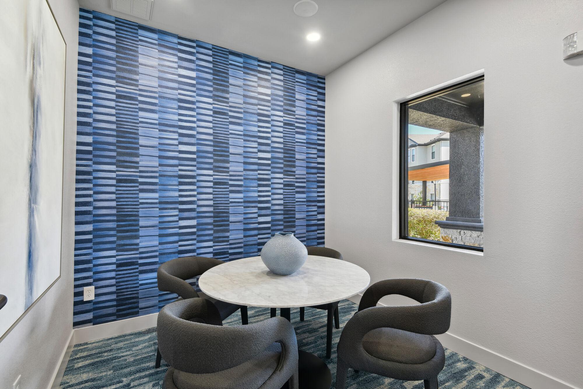 Collier Luxury Living – photo 5