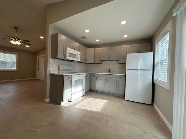 3166 Southeast Garden Street – photo 4