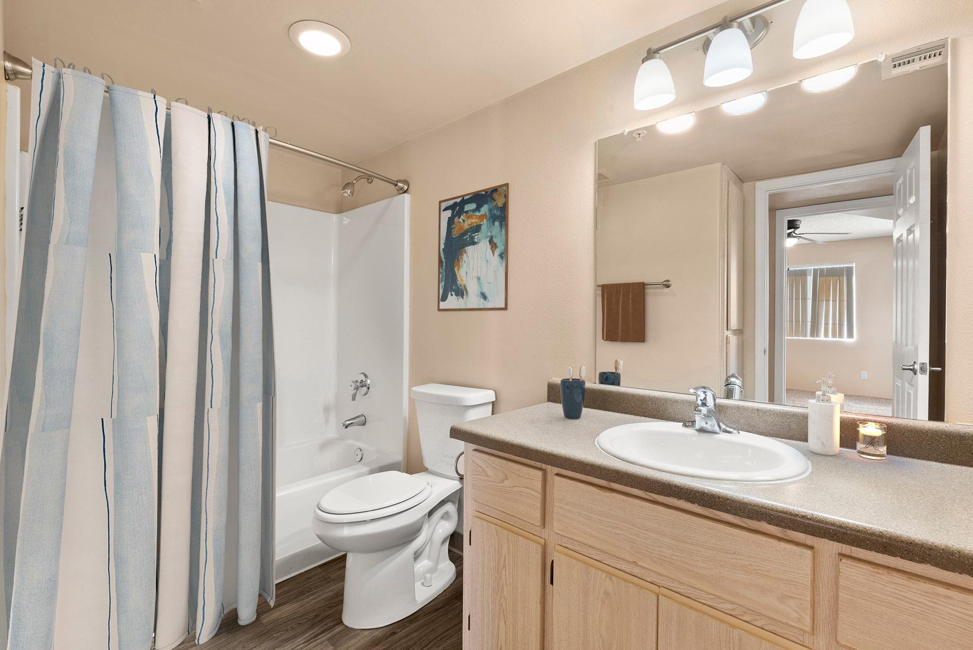 Silver Cliffs Apartments – photo 5