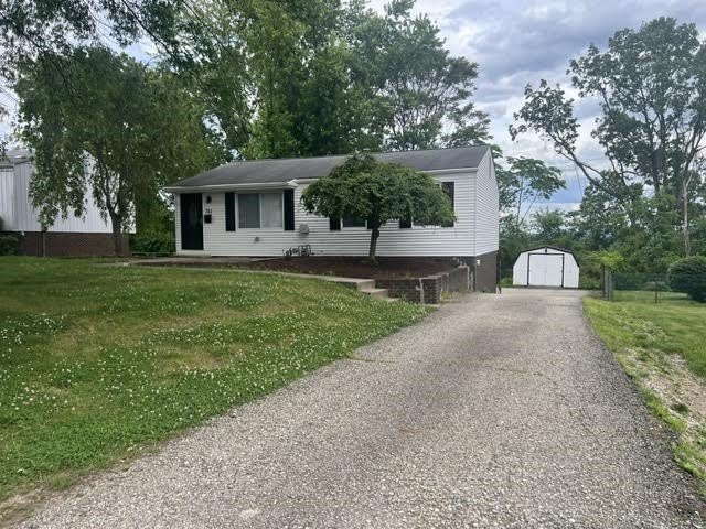 781 Illini Dr – photo 2