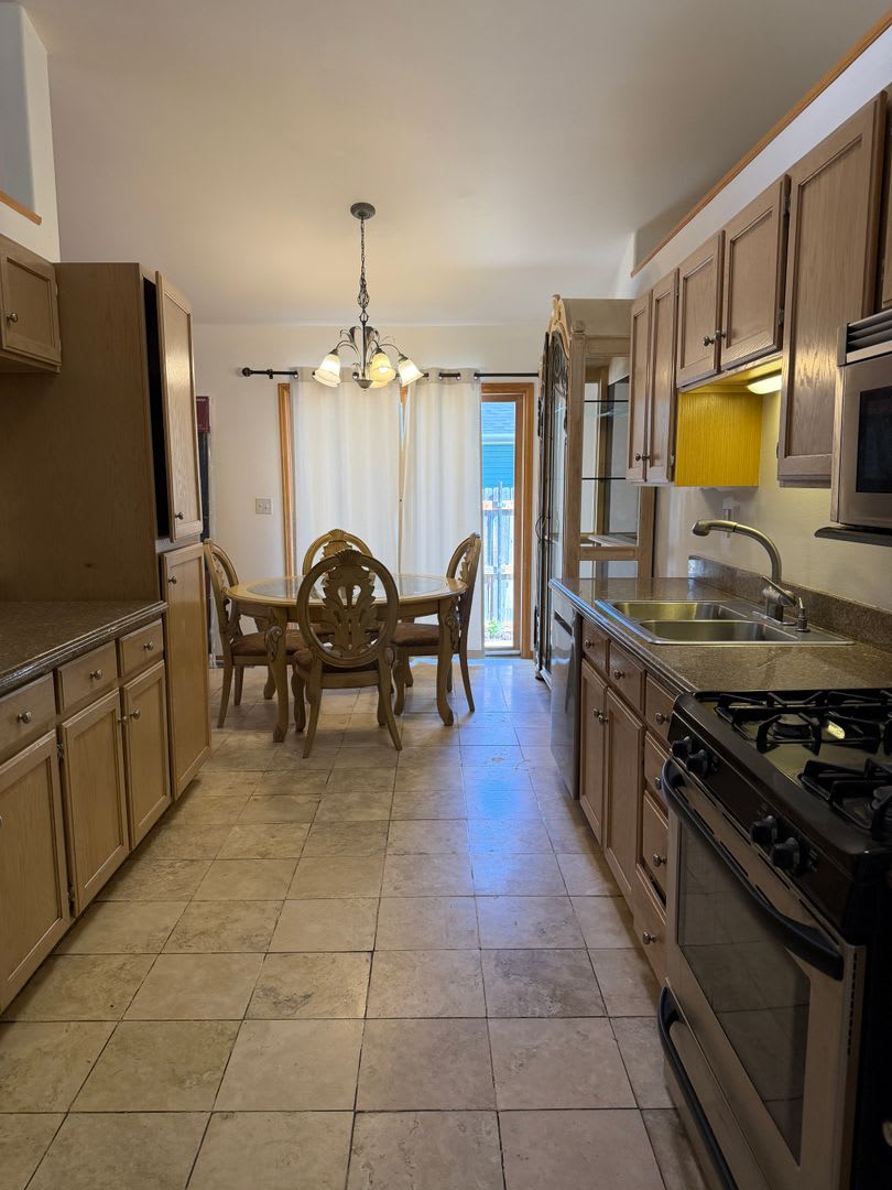 Three Bedroom Two Bath Home in Castle Valley Ranch – photo 3