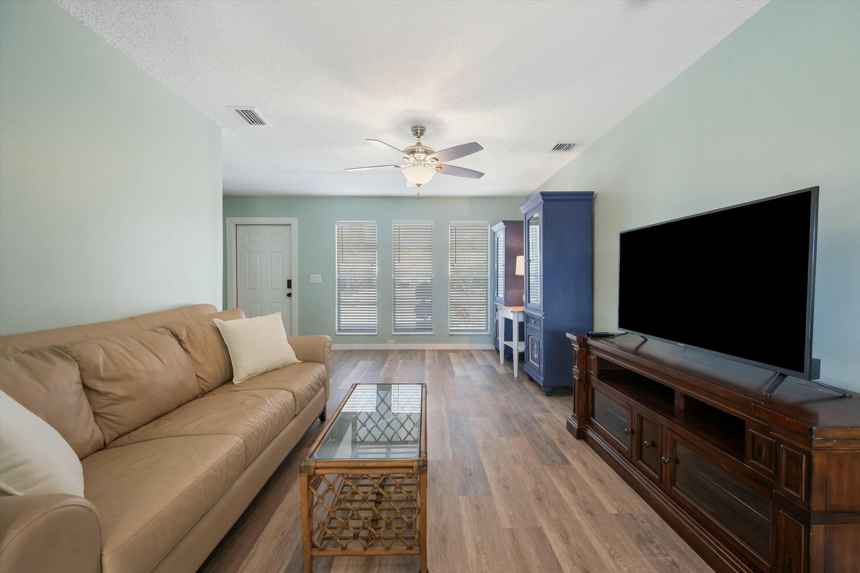 1494 Easthampton Circle – photo 5