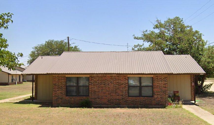 400 NW 2nd St. – photo 1