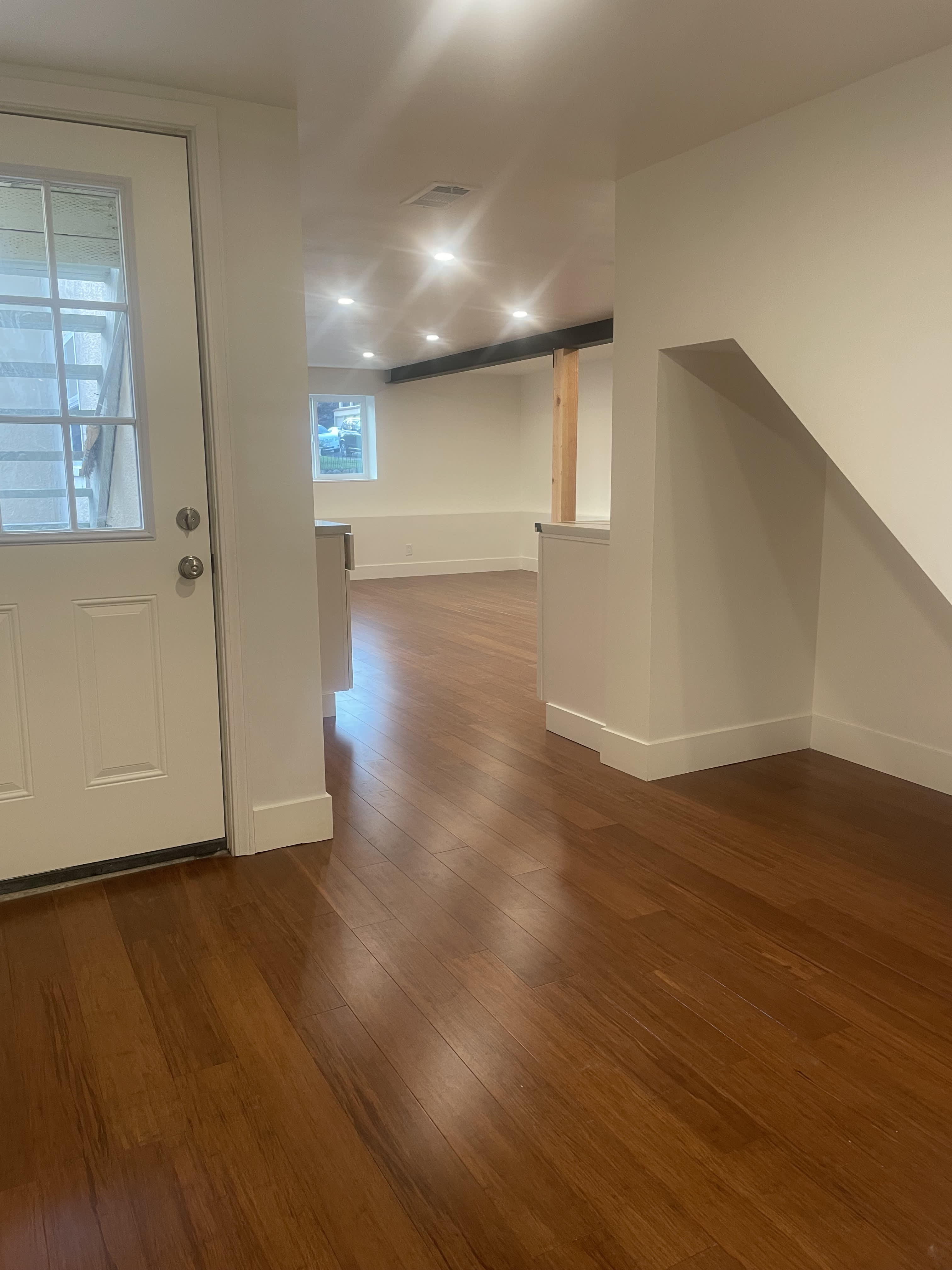 1453 Hampel Street – photo 5