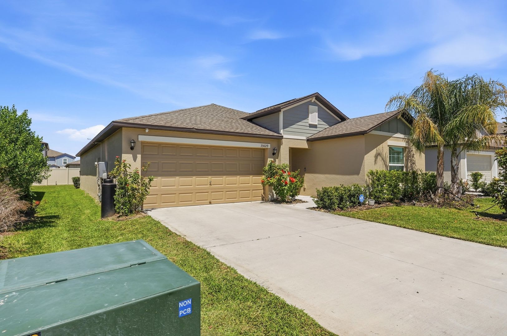 Ideal Twin Rivers homes: 4Br, quiet community – photo 1