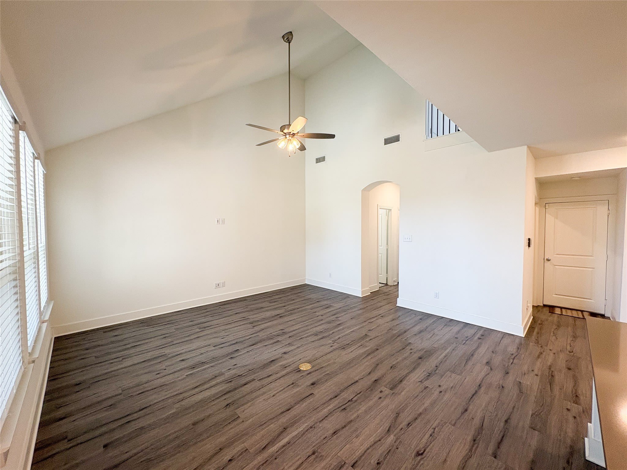 1741 Horseshoe Lane – photo 5
