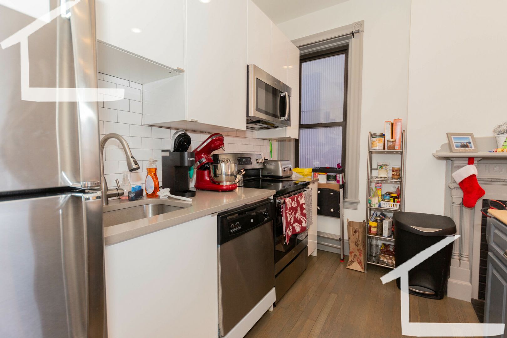3 bed steps from Berklee – photo 4