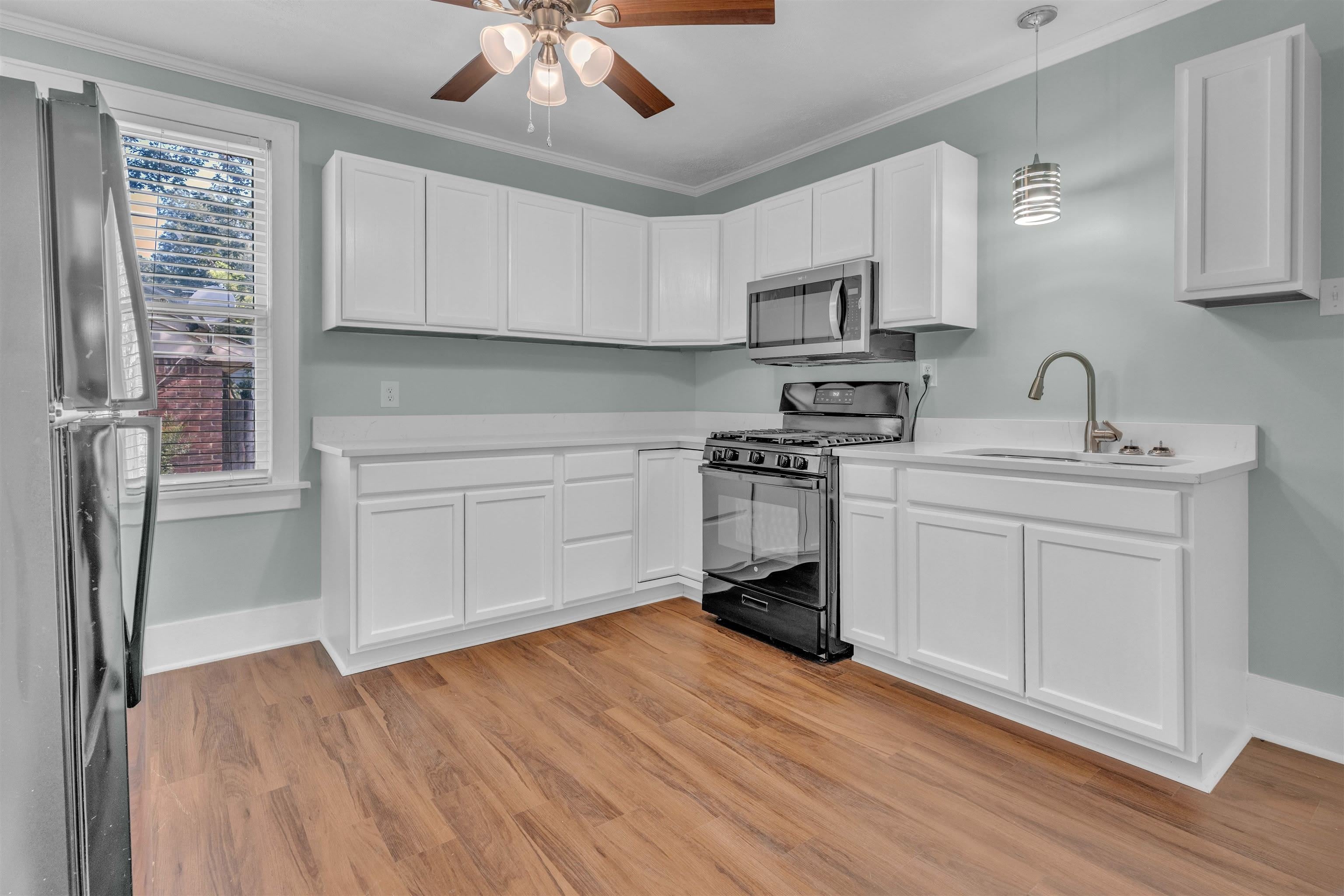 524 HAYNES St – photo 1