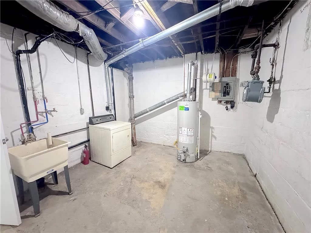 2528 Homehurst Avenue – photo 3